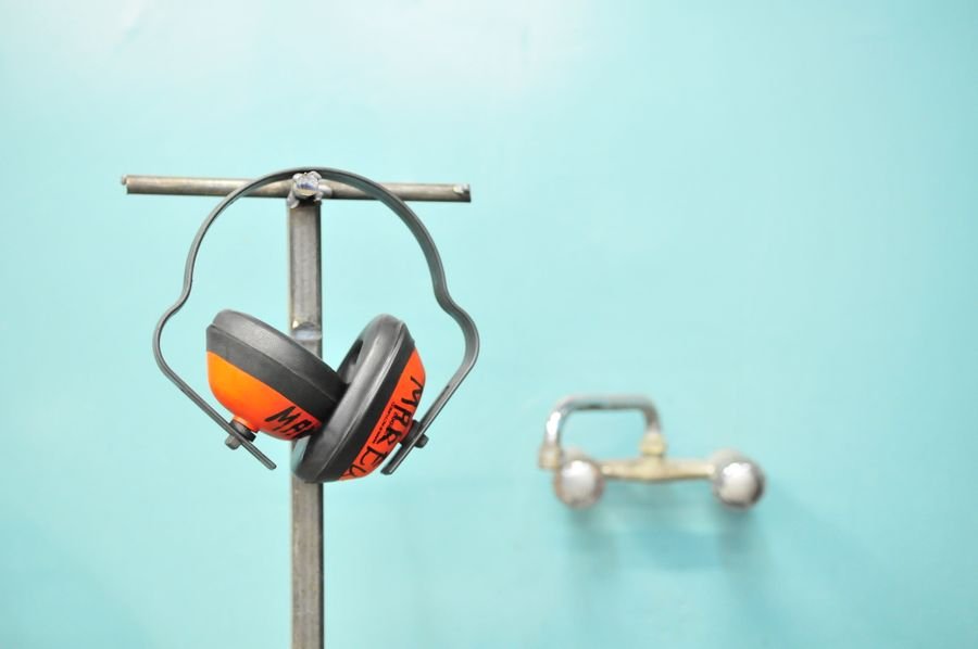 Ear protection earmuffs